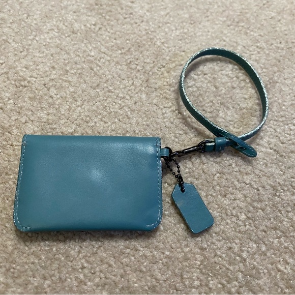 Coach Card Pouch—21086 - Picture 2 of 9